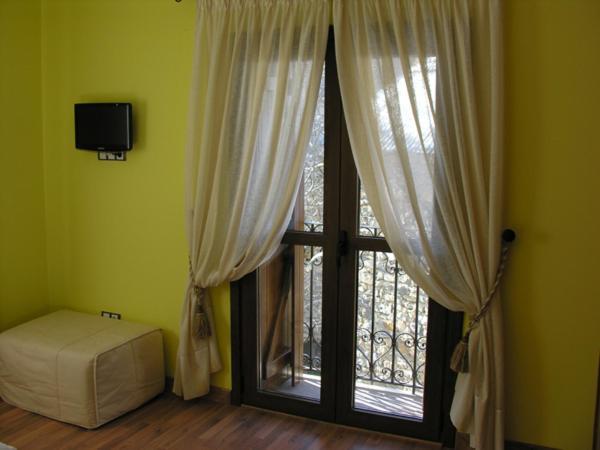 Hostal Rural Casa Parda Tramacastilla de Tena Habitación foto